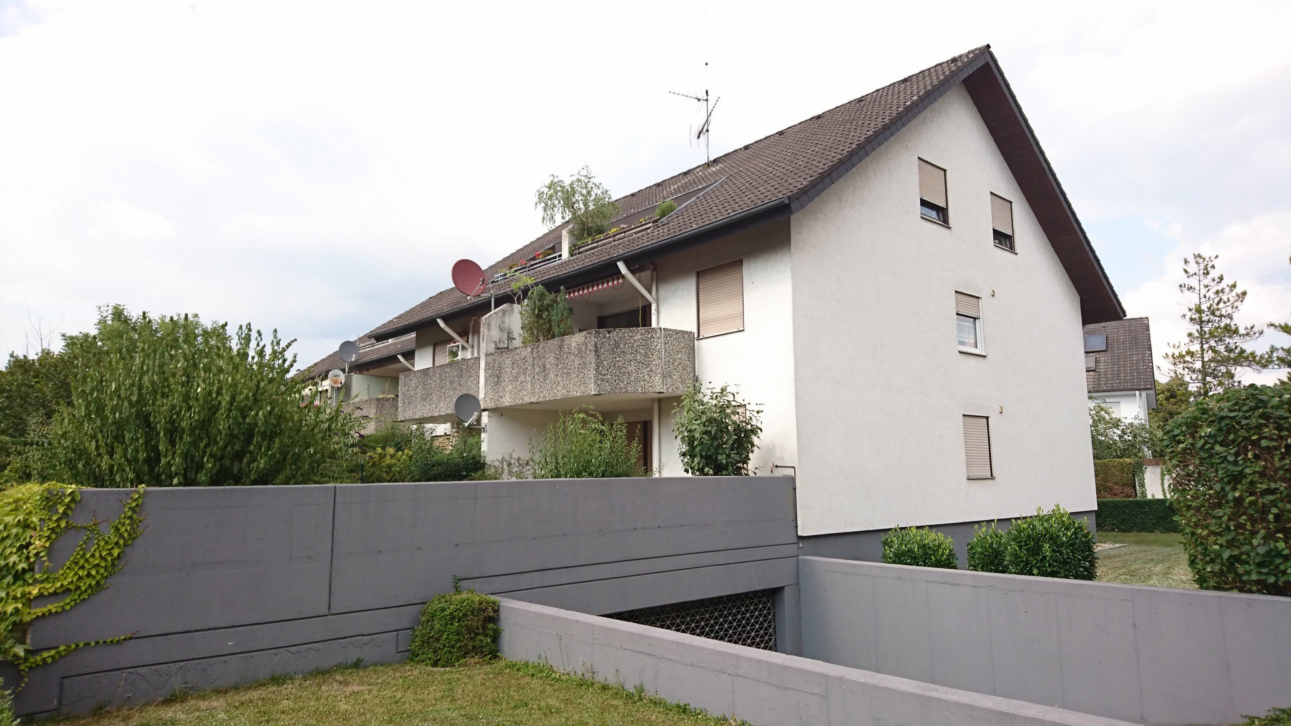 Foto Mehrfamilienhaus